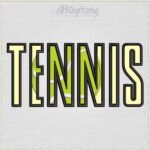 Diseño de bordado de palabra TENNIS y pelota en aplique