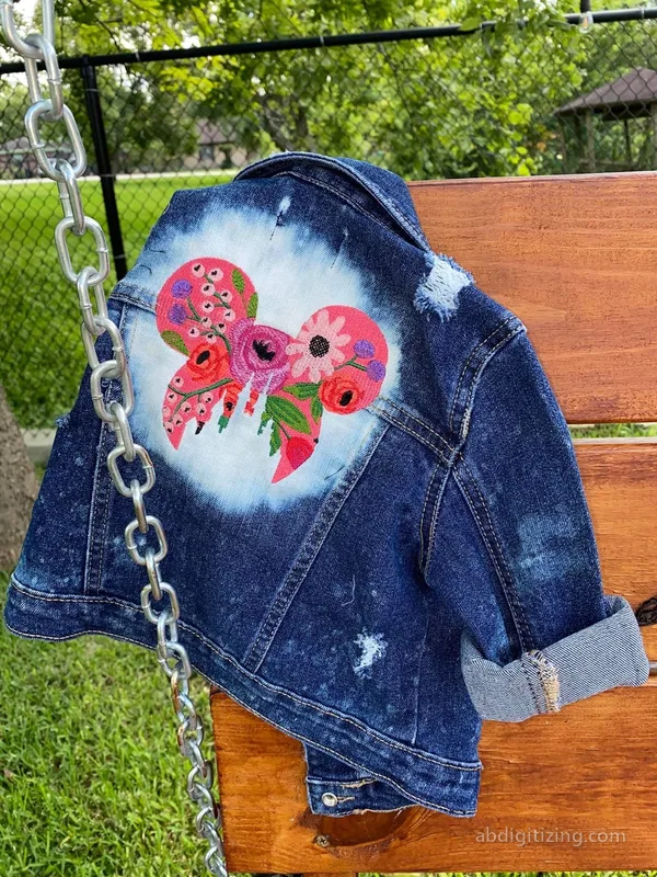 Floral Disney Minnie embroidery design